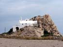 Маленький монастырь недалеко от Монолитос, ag. Ioannis.