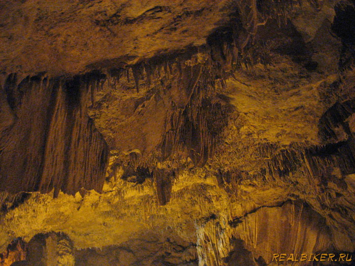 Пещера Седони (Зониана)